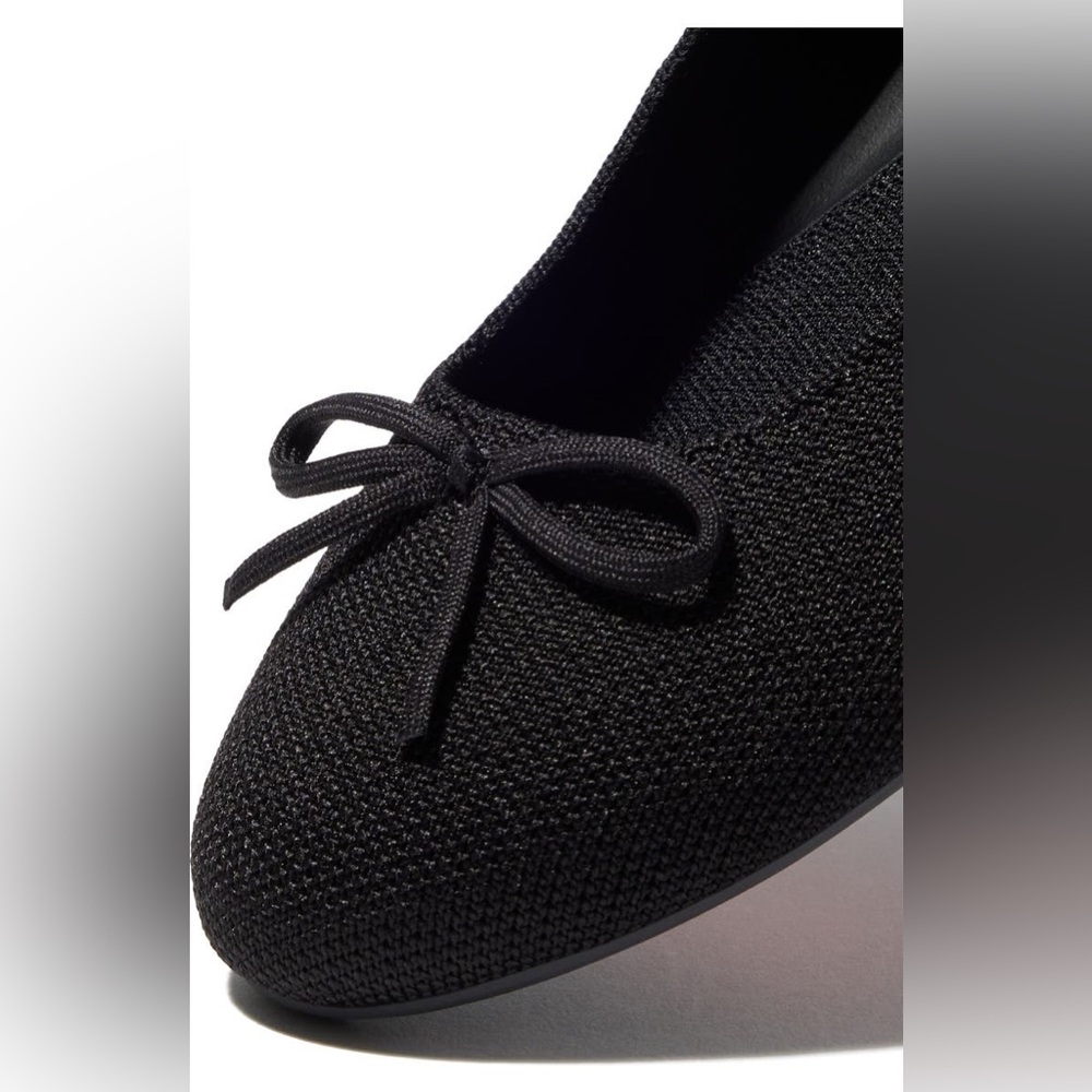 🖤EUC Rothy’s Black Women's Ballet Flats in Size 9 - Picture 2 of 11